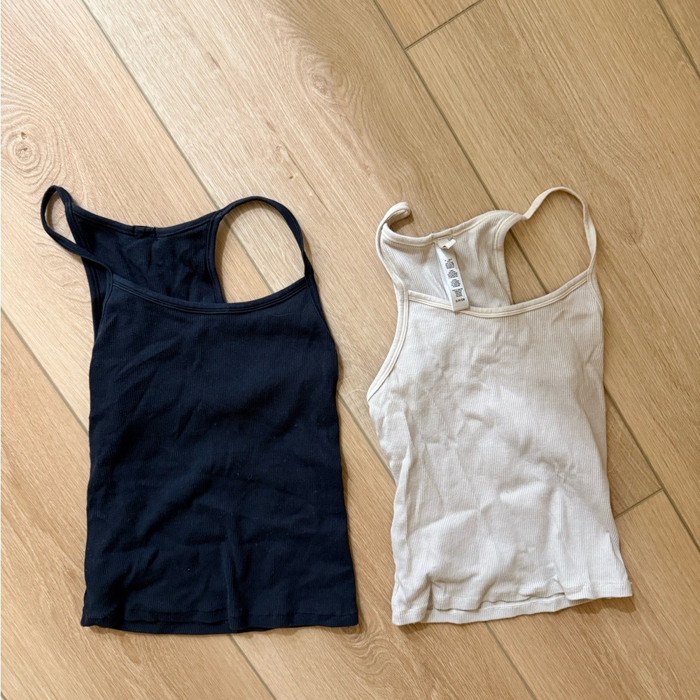 Skims Black and Cream Tank Tops
